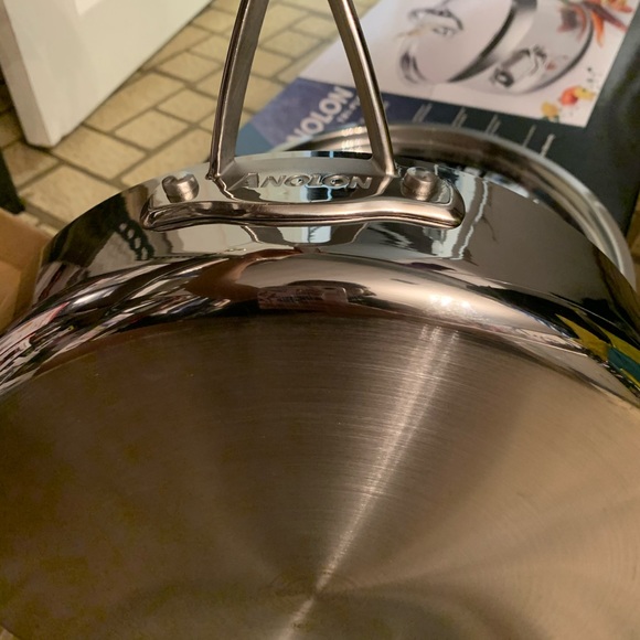 Anolon saute pan - Picture 7 of 8